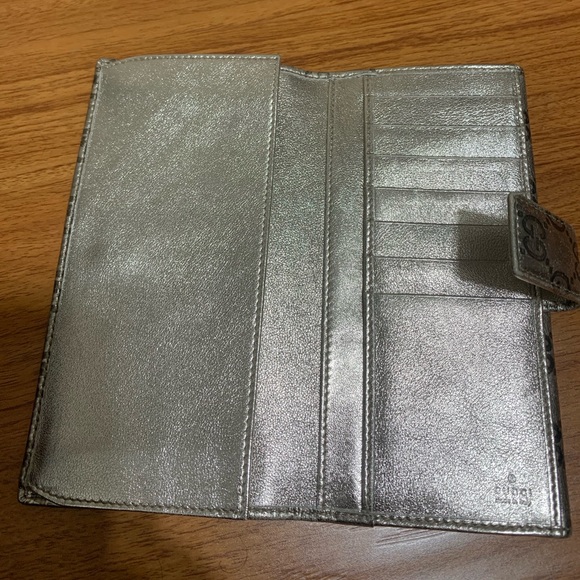 Gucci wallet - Picture 3 of 3